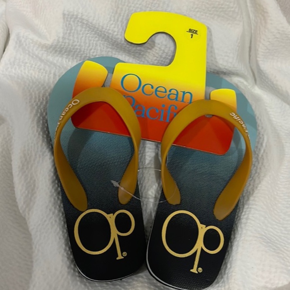 NWT OP Ocean Pacific flip flops sandals little boy blue, black and yellow size 1